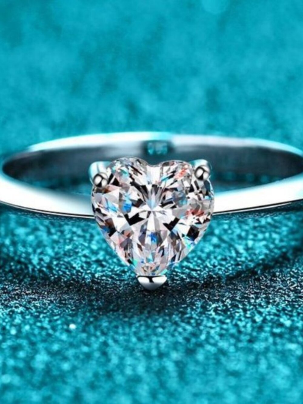 #Certified 2ct. t.w. Moissanite Diamond Heart Engagement Ring NEW